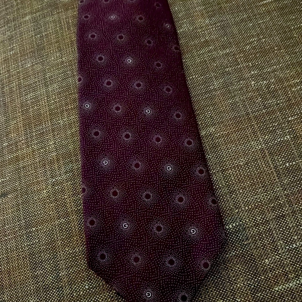 Men’s Gucci tie